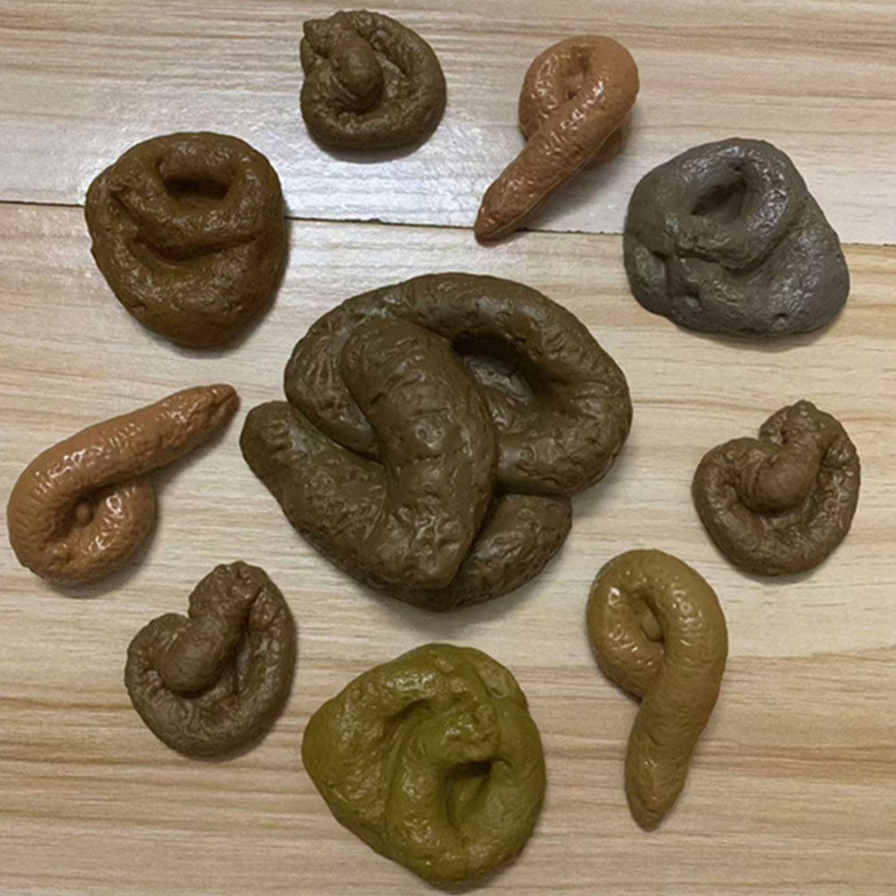 Fake Poop Gag Gift - 10個入り、リアルなデザインのフェイクうんちおもちゃセット。エイプリルフールに最適な、ユーモラスなプレゼントやパーティー用品として。