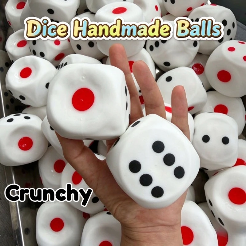 Novelty Gifts - 手作りの、歯ごたえのあるサイコロ型おもちゃ。6面に点が描かれた、触覚を刺激するボール型おもちゃ。TPR素材で、ストレス解消に役立ち、指でつまんで遊べる。パーティーギフトにも最適。
